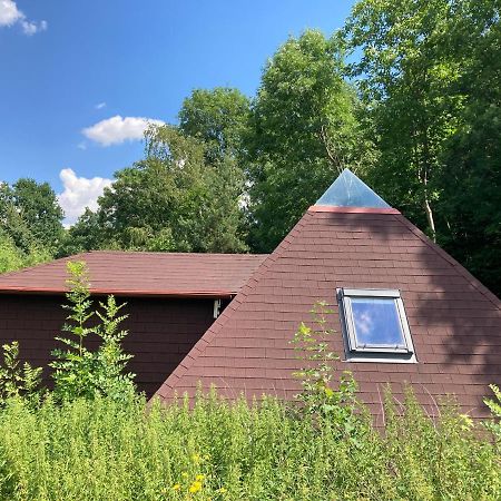 Pyramida Villa Nasavrky Kültér fotó